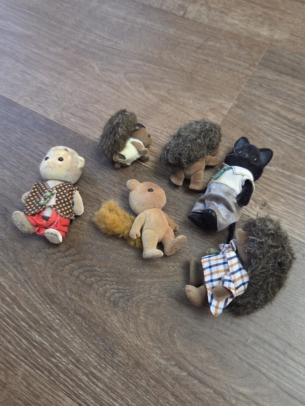 Set of 6 Calico Critter Sylvanian Families Hedgehog, Kitty, Squirrel, Monkey